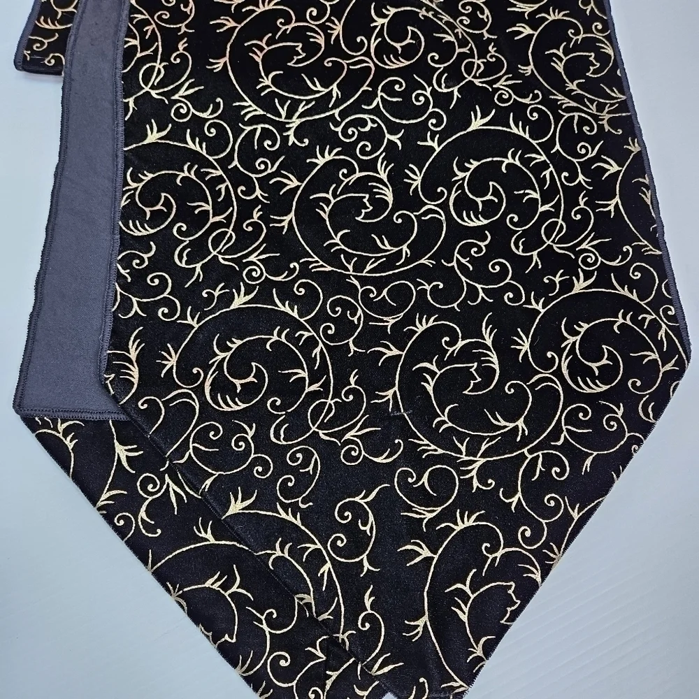 Table Runner Black & Gold Swirl Elegant Home Holiday Christmas Decor 13 x 71